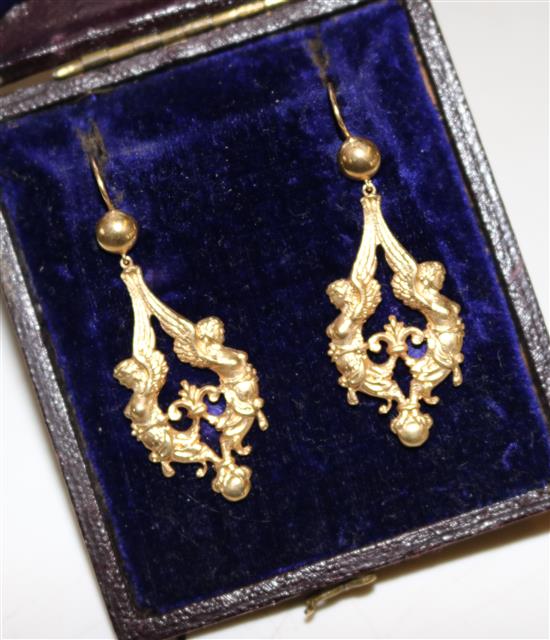 Pair gold drop earrings